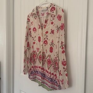 Zara Women's Floral Button Down Shirt - Medium